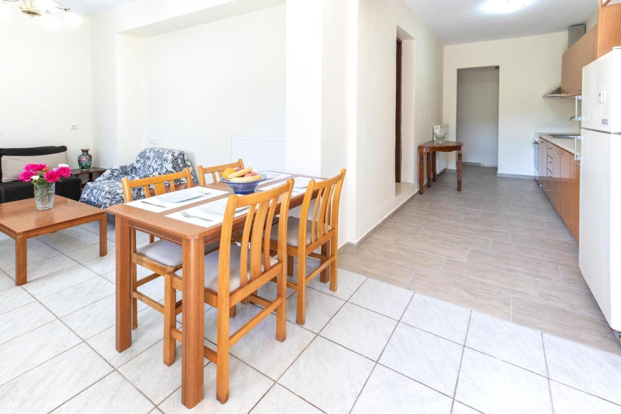 Apartmán Βιλα Μπουμπουλινα Sami  Exteriér fotografie